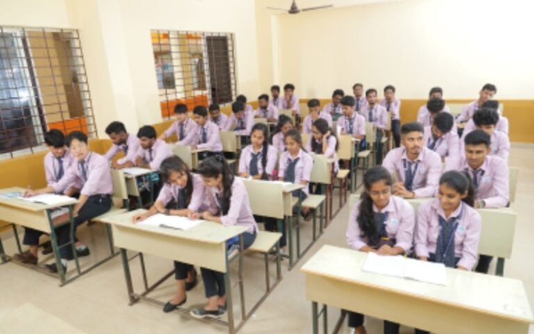  Top Engineering Colleges in DK